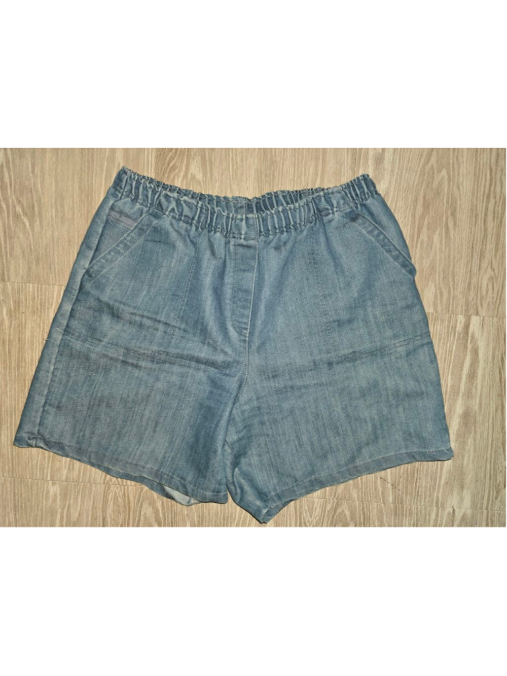 Women's Covington Blue Denim Jean Shorts L